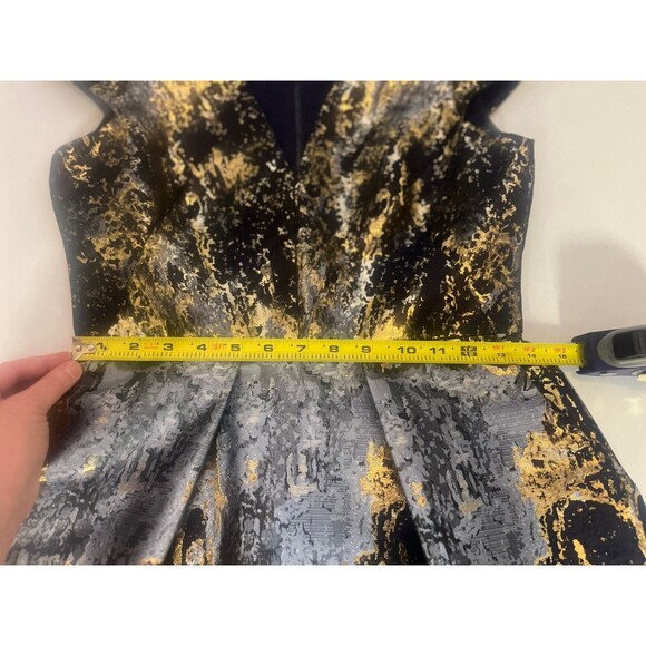 Vince Camuto Women's Metallic Jacquard Cocktail Dress Periwinkle Sz 4 - Picture 5 of 14